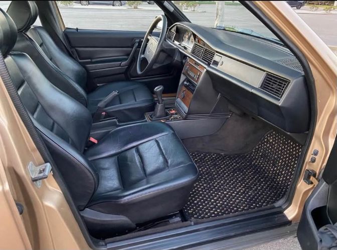 Mercedes-benz-190d-1987-Gold-Black-7
