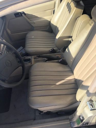 Mercedes-benz-190e-1989-1