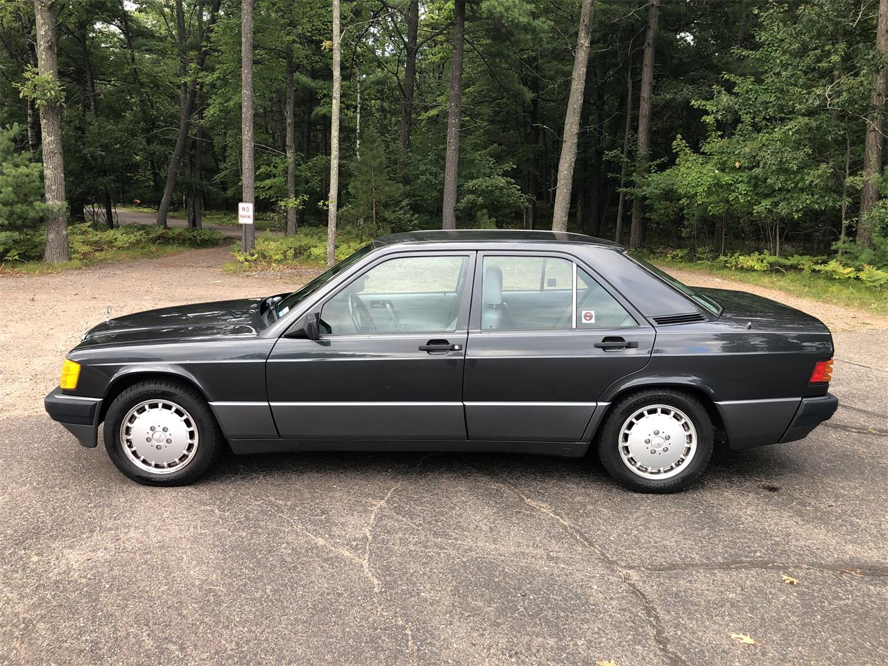 Mercedes-benz-190e-1991-Charcoal-Light-Grey-1