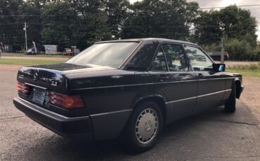 Mercedes-benz-190e-1991-Charcoal-Light-Grey-4