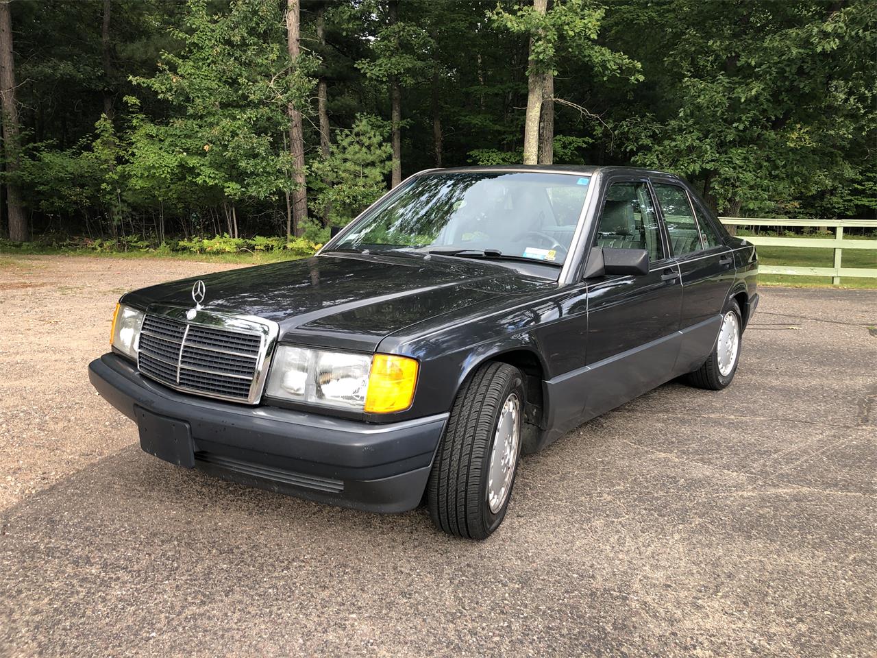 Mercedes-benz-190e-1991-Charcoal-Light-Grey-7