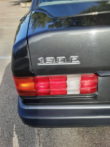 Mercedes-benz-190e-1993-Metallic-Black-Gray-6