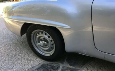 Mercedes-benz-190sl-1961-Silver-Red-13