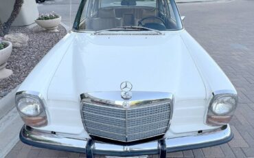 Mercedes-benz-1973-white-10