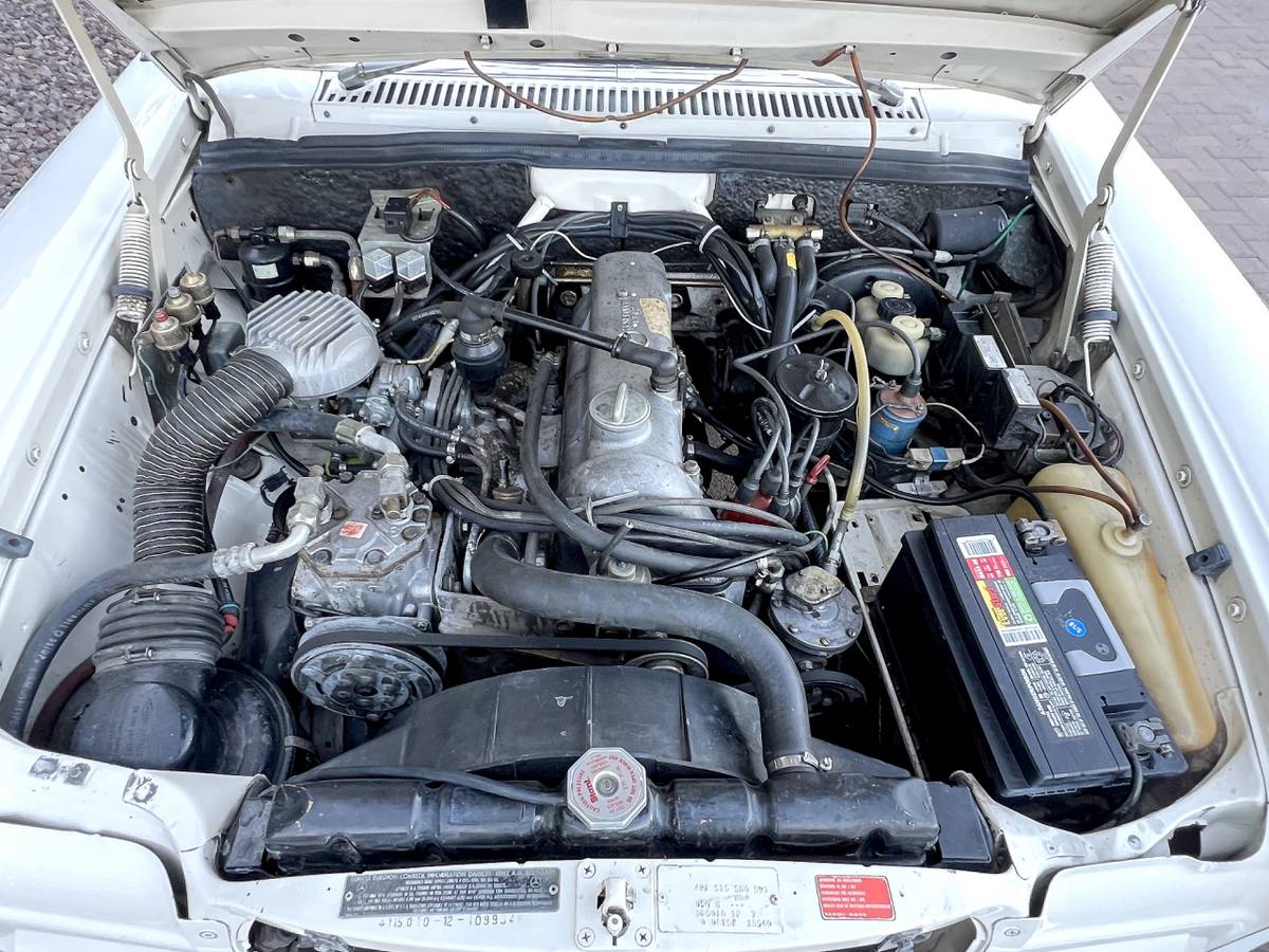 Mercedes-benz-1973-white-12