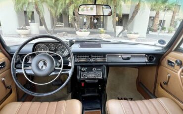Mercedes-benz-1973-white-4