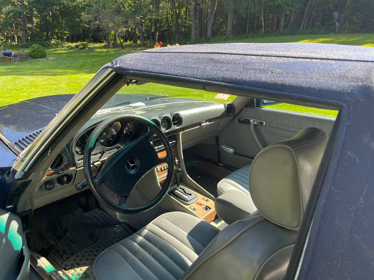 Mercedes-benz-1985-3