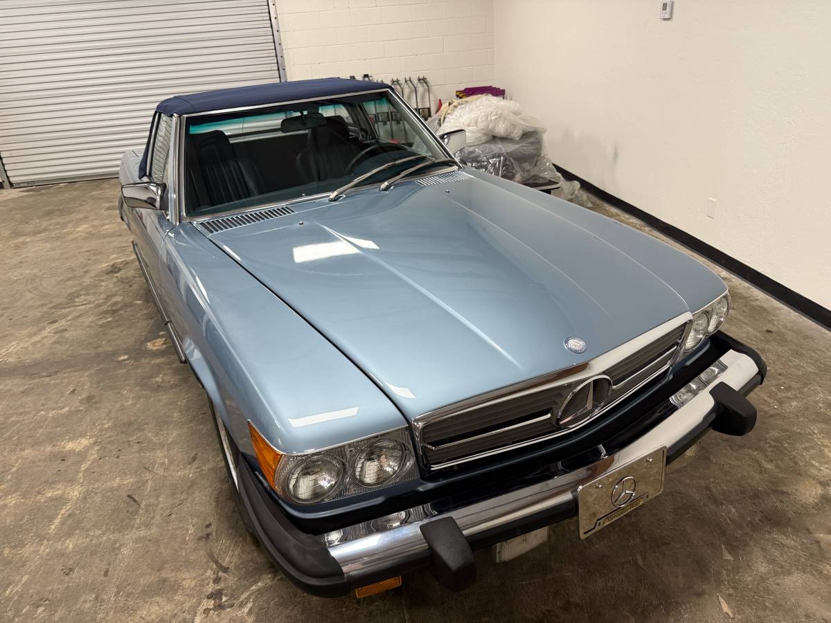 Mercedes-benz-1988-blue-2