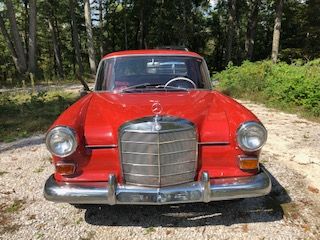 Mercedes-benz-200-1967-18