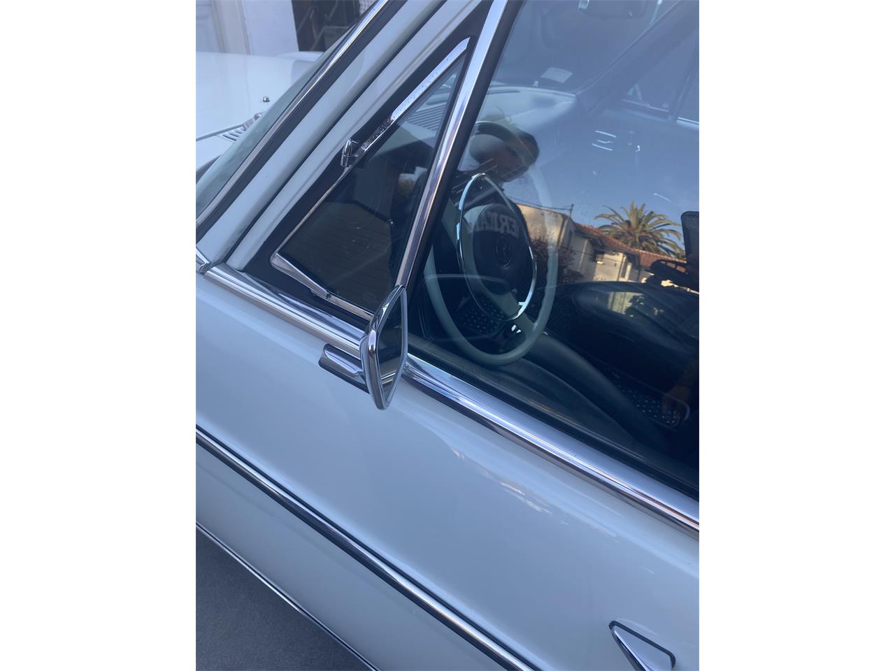 Mercedes-benz-220-1971-Papyrus-White-Blue-Code-345-16