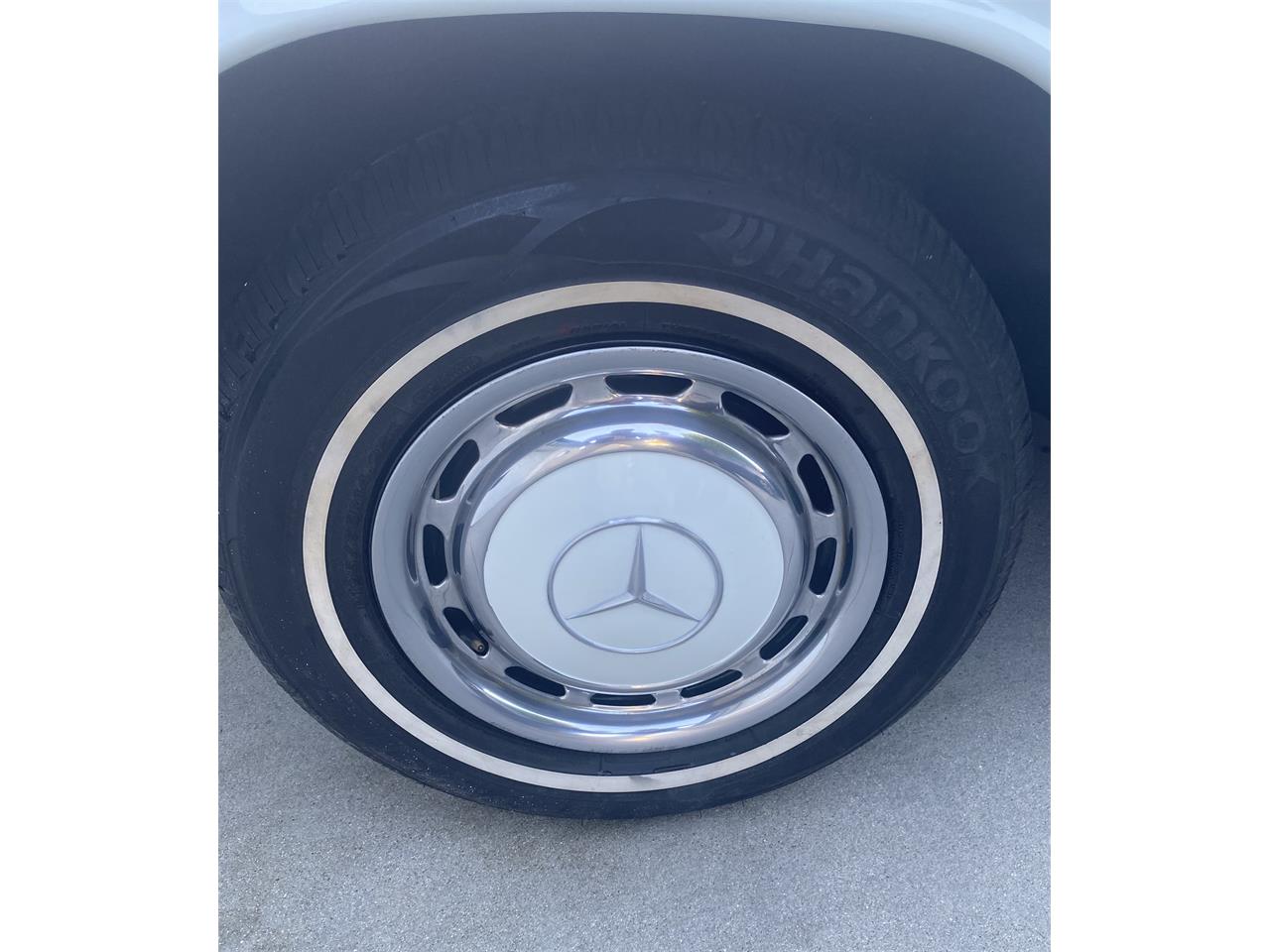 Mercedes-benz-220-1971-Papyrus-White-Blue-Code-345-24