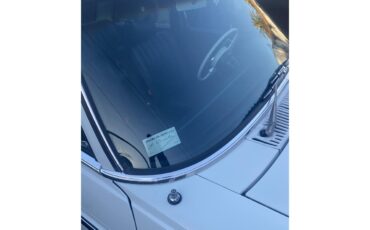 Mercedes-benz-220-1971-Papyrus-White-Blue-Code-345-28