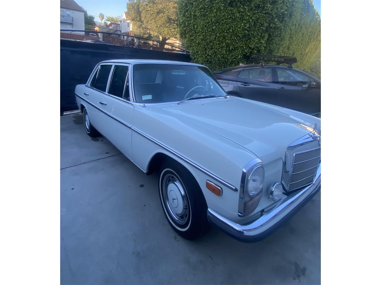 Mercedes-benz-220-1971-Papyrus-White-Blue-Code-345-29