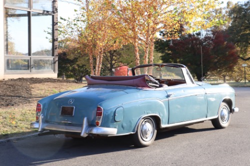Mercedes-benz-220se-1959-Blue-Burgundy-3