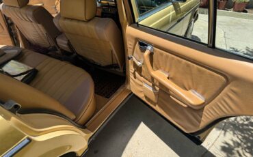 Mercedes-benz-240d-diesel-1982-20