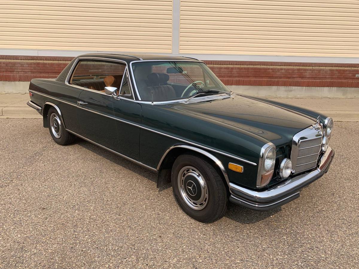 Mercedes-benz-250c-1971-green-1