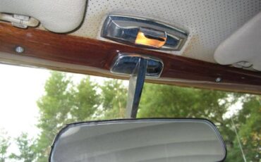 Mercedes-benz-250s-1967-White-17