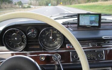 Mercedes-benz-250s-1967-White-18