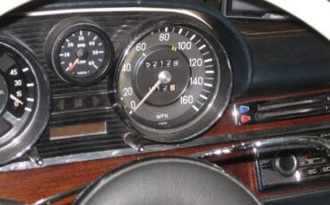Mercedes-benz-250s-1967-White-20