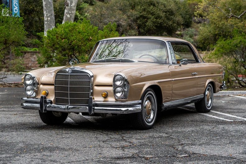 Mercedes-benz-250se-1967-Bronze-Glow-14