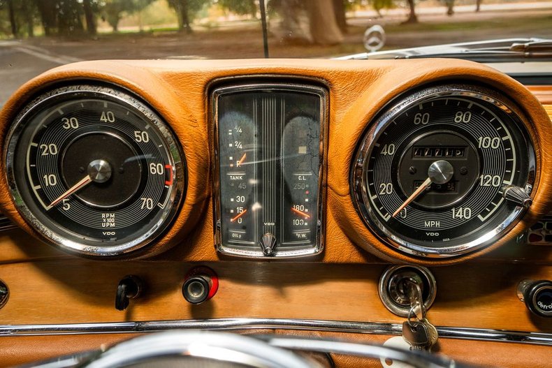 Mercedes-benz-250se-1967-Bronze-Glow-25