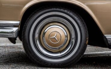 Mercedes-benz-250se-1967-Bronze-Glow-32