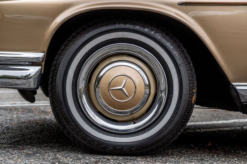 Mercedes-benz-250se-1967-Bronze-Glow-32
