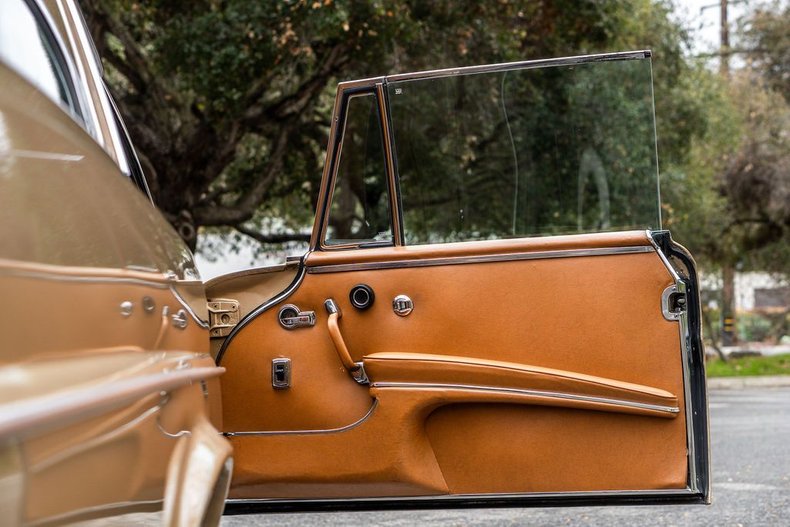 Mercedes-benz-250se-1967-Bronze-Glow-37