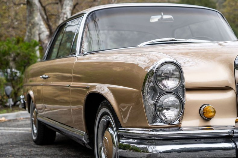 Mercedes-benz-250se-1967-Bronze-Glow-46