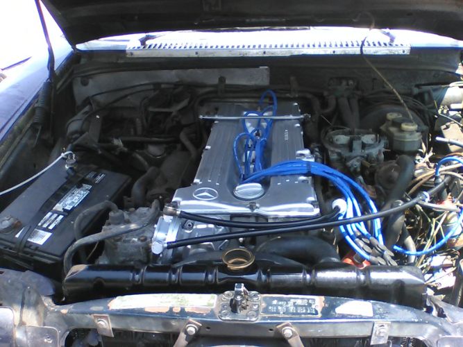 Mercedes-benz-280-1975-14