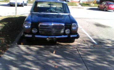 Mercedes-benz-280-1975-5