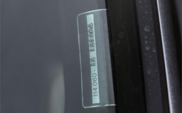 Mercedes-benz-280-1976-Gold-Tan-17