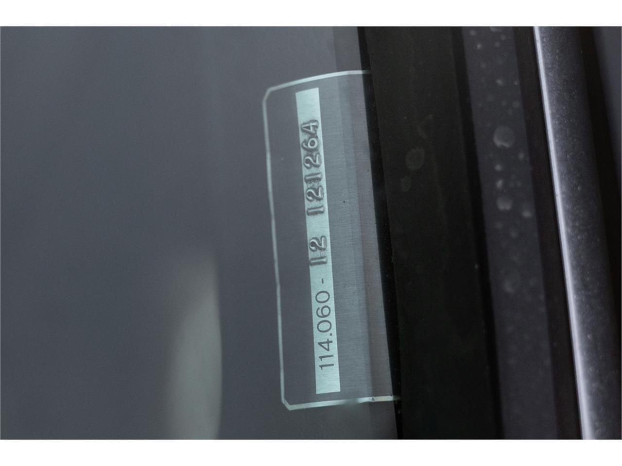 Mercedes-benz-280-1976-Gold-Tan-17