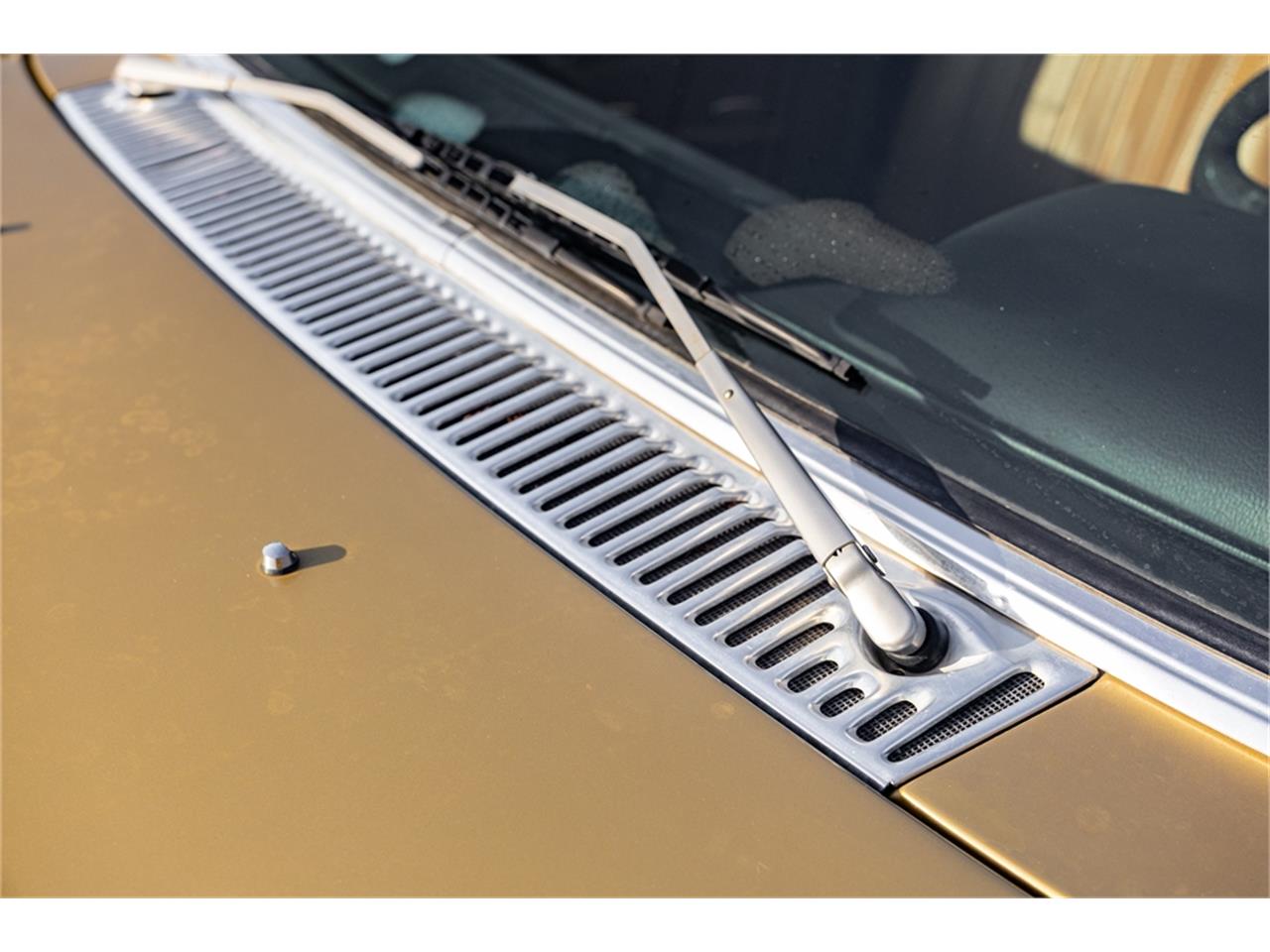 Mercedes-benz-280-1976-Gold-Tan-25