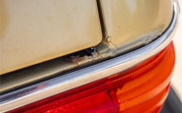 Mercedes-benz-280-1976-Gold-Tan-27