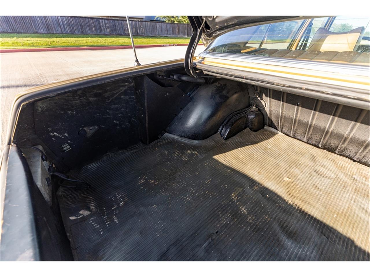 Mercedes-benz-280-1976-Gold-Tan-63