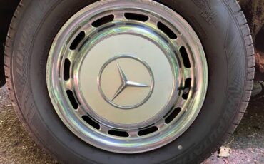 Mercedes-benz-280ce-1978-5
