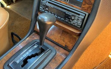 Mercedes-benz-280ce-1978-7
