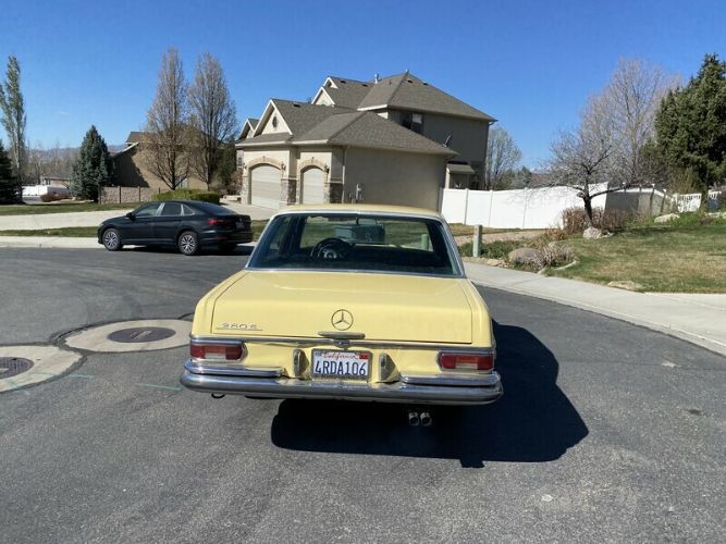 Mercedes-benz-280s-1968-Cream-6