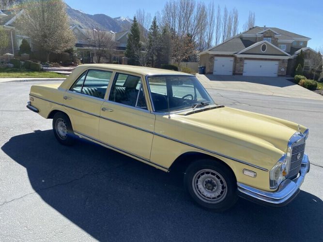 Mercedes-benz-280s-1968-Cream-7
