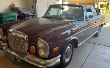 Mercedes-benz-280se-1970-Burgundy-grey-4