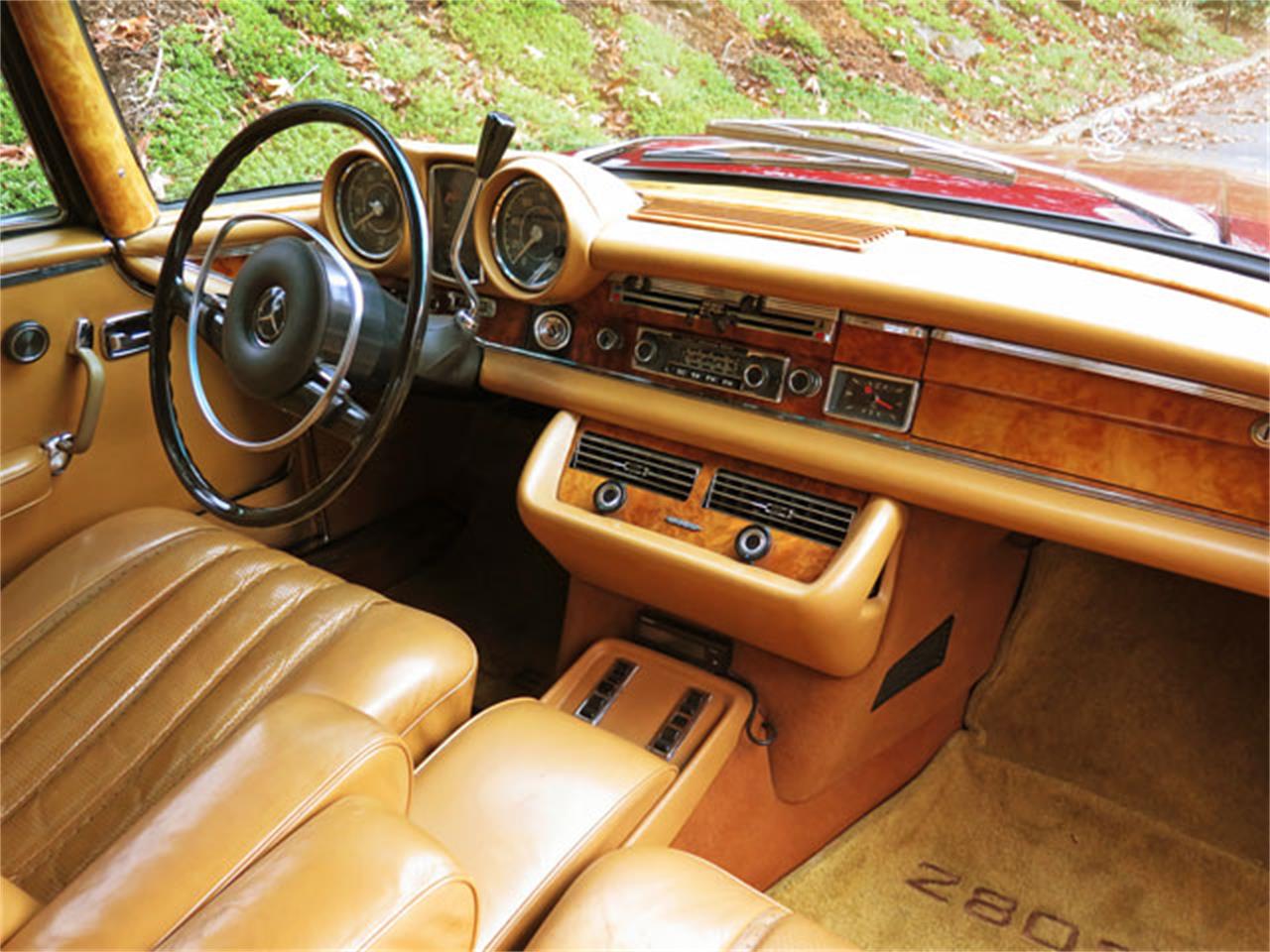 Mercedes-benz-280se-1971-Red-Tan-20