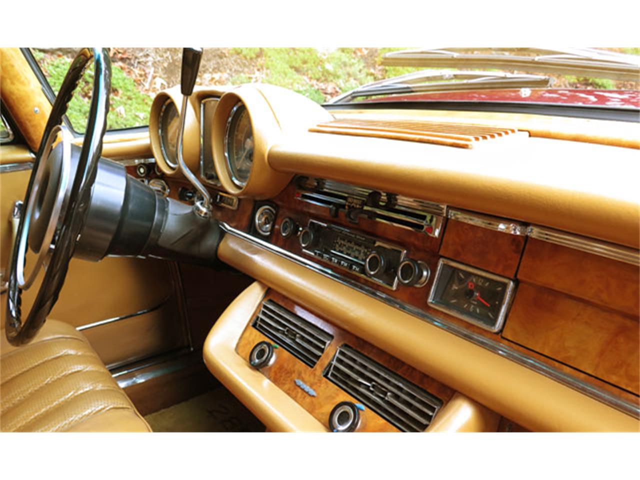 Mercedes-benz-280se-1971-Red-Tan-21
