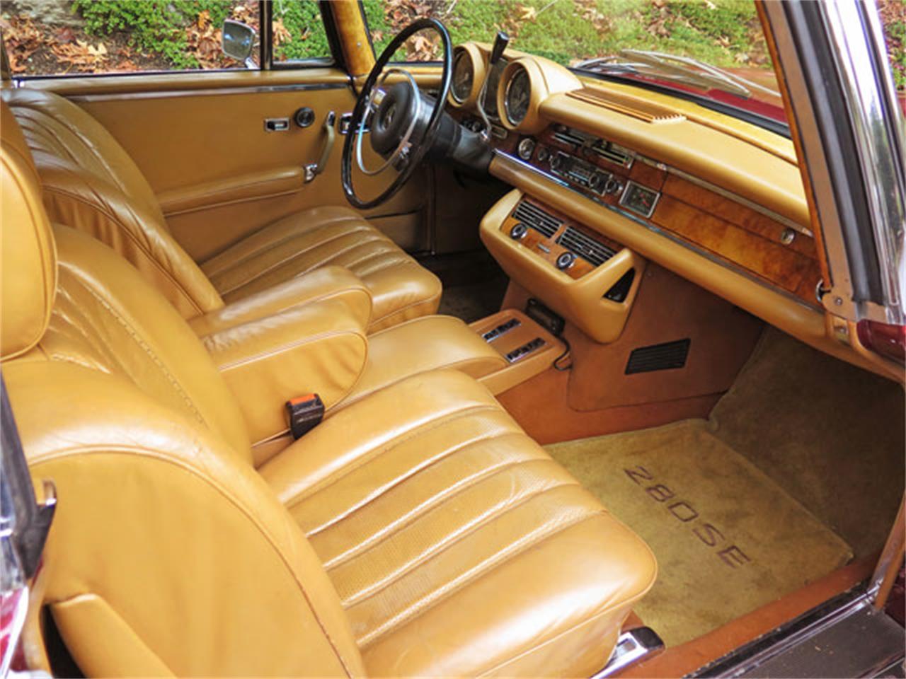 Mercedes-benz-280se-1971-Red-Tan-23