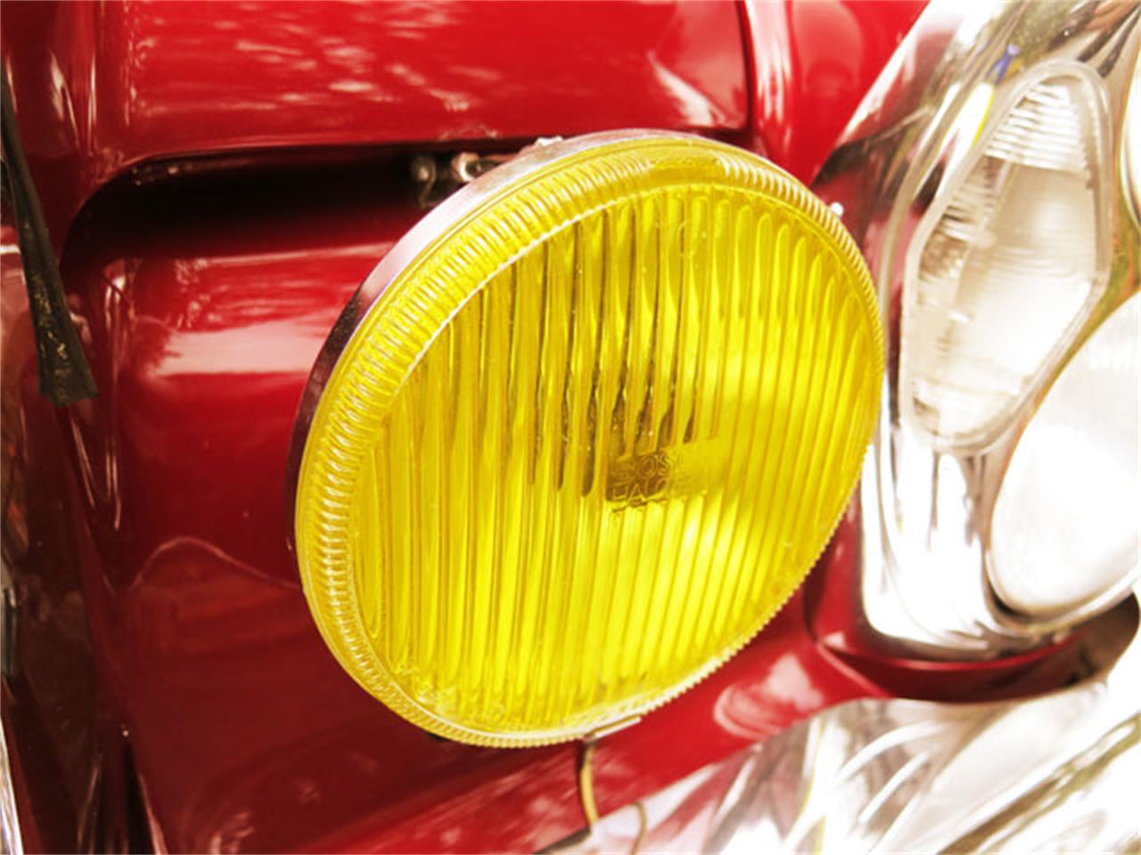 Mercedes-benz-280se-1971-Red-Tan-28