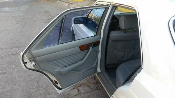 Mercedes-benz-280se-1981-1