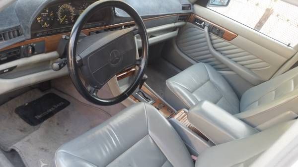 Mercedes-benz-280se-1981-9
