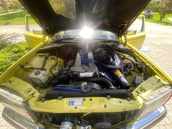Mercedes-benz-280se-1981-Yellow-1