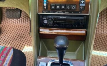 Mercedes-benz-280se-1981-Yellow-10