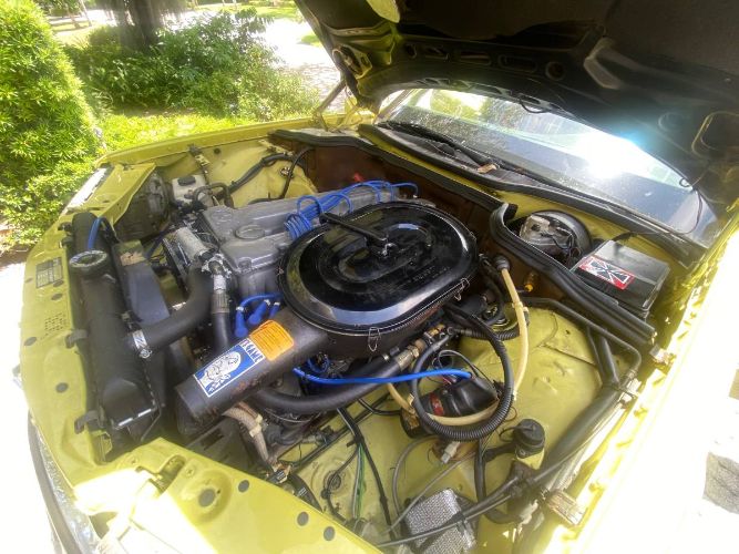 Mercedes-benz-280se-1981-Yellow-15